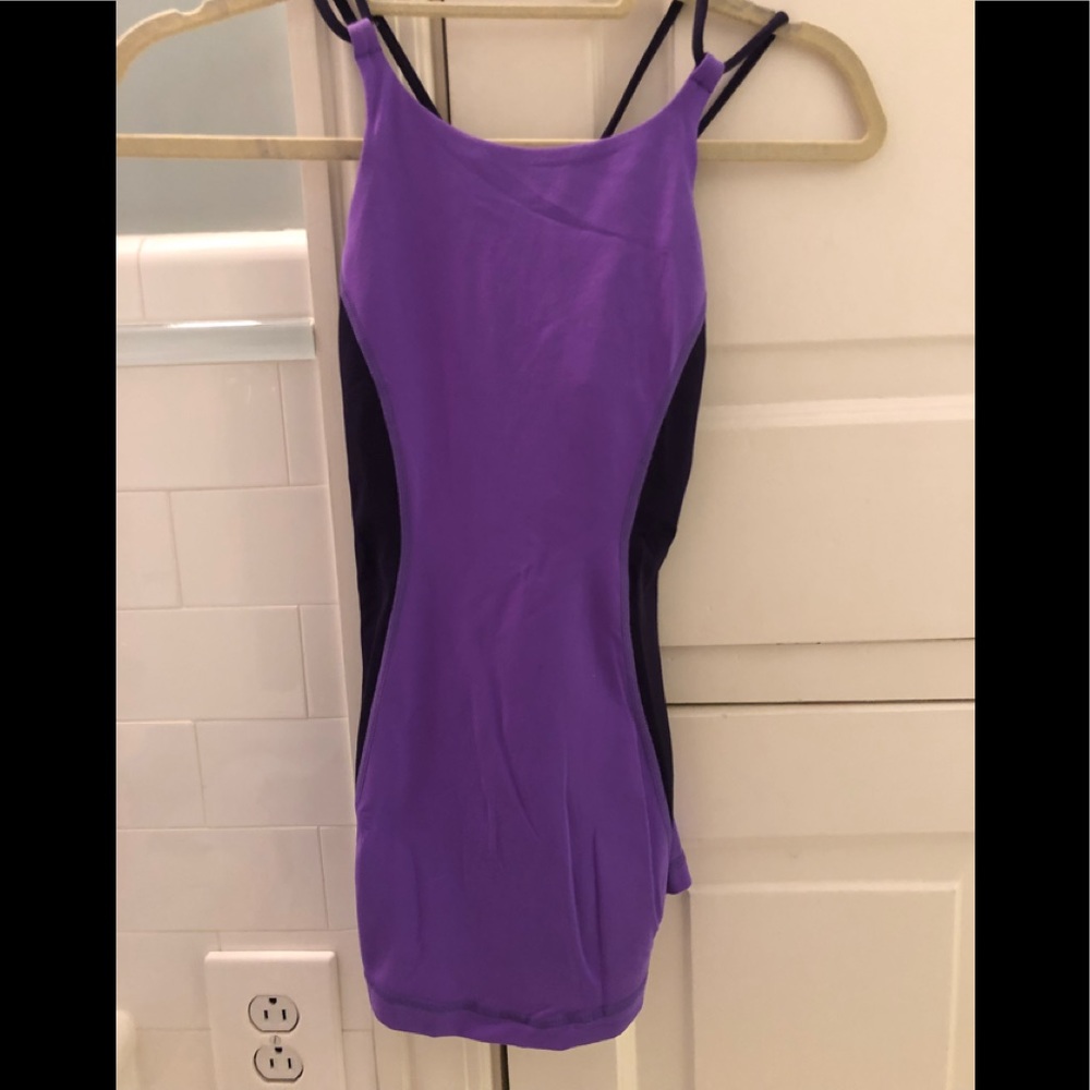 Purple lululemon tank top - Picture 1 of 1